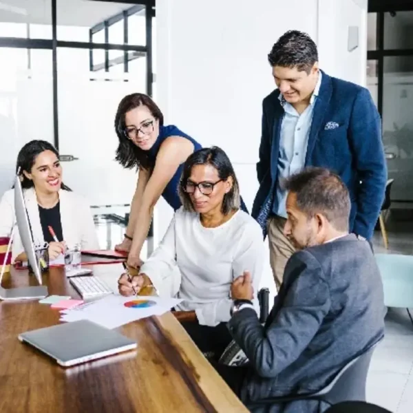 Liderança inclusiva para pessoas trans - como sua empresa pode criar espaços seguros